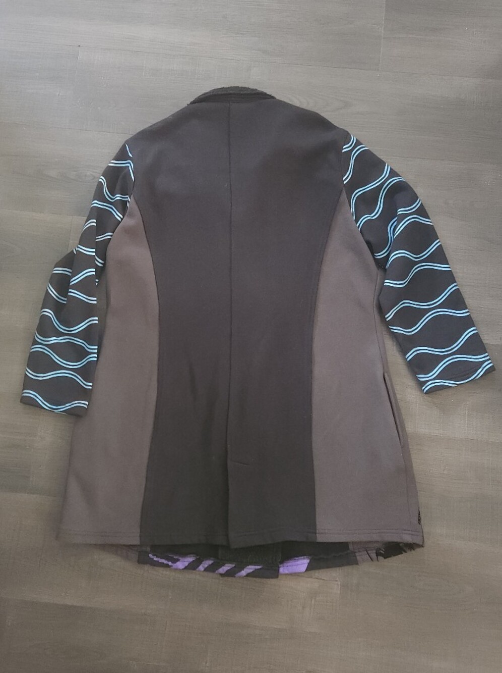 Moka Sport Mixed Media Art to Wear Patchwork Car Coat Lips Dragonfly - Size L - Picture 7 of 11